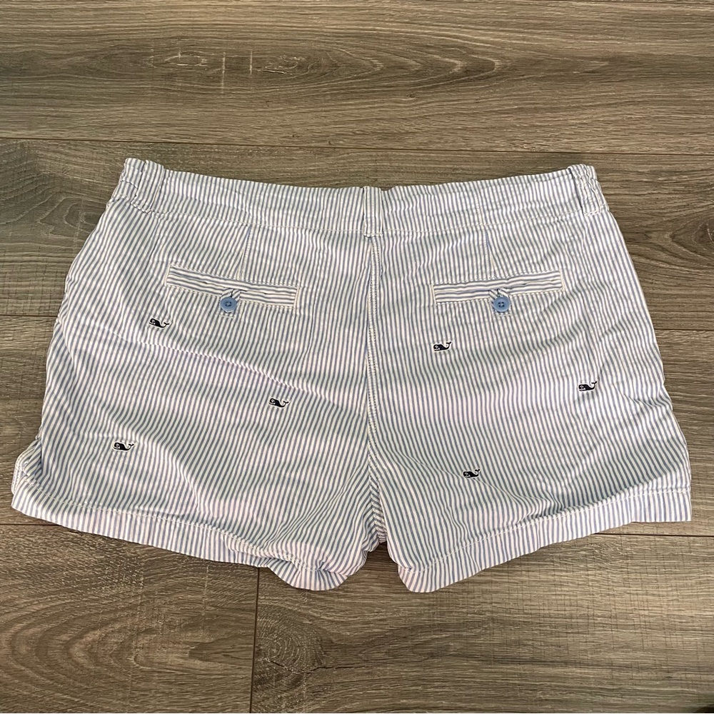 Vineyard Vines Blue and White Bermuda Shorts with Seersucker Texture